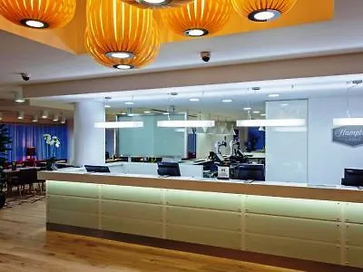 Hampton By Hilton London Gatwick Airport Hotel Horley