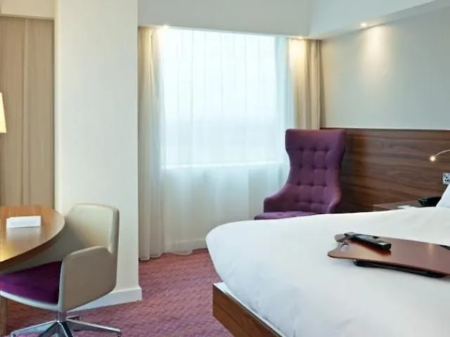 Hampton By Hilton London Gatwick Airport Hotel Horley