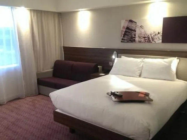 Hampton By Hilton London Gatwick Airport Hotel Horley United Kingdom