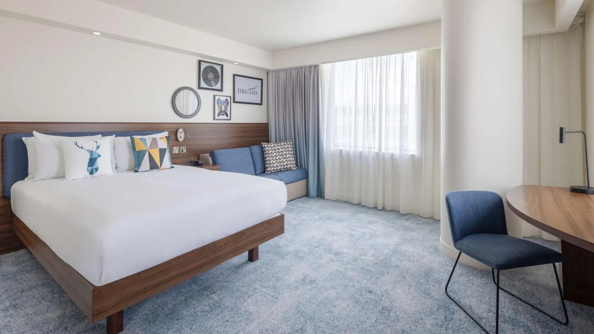 Hampton By Hilton London Gatwick Airport Hotel Horley