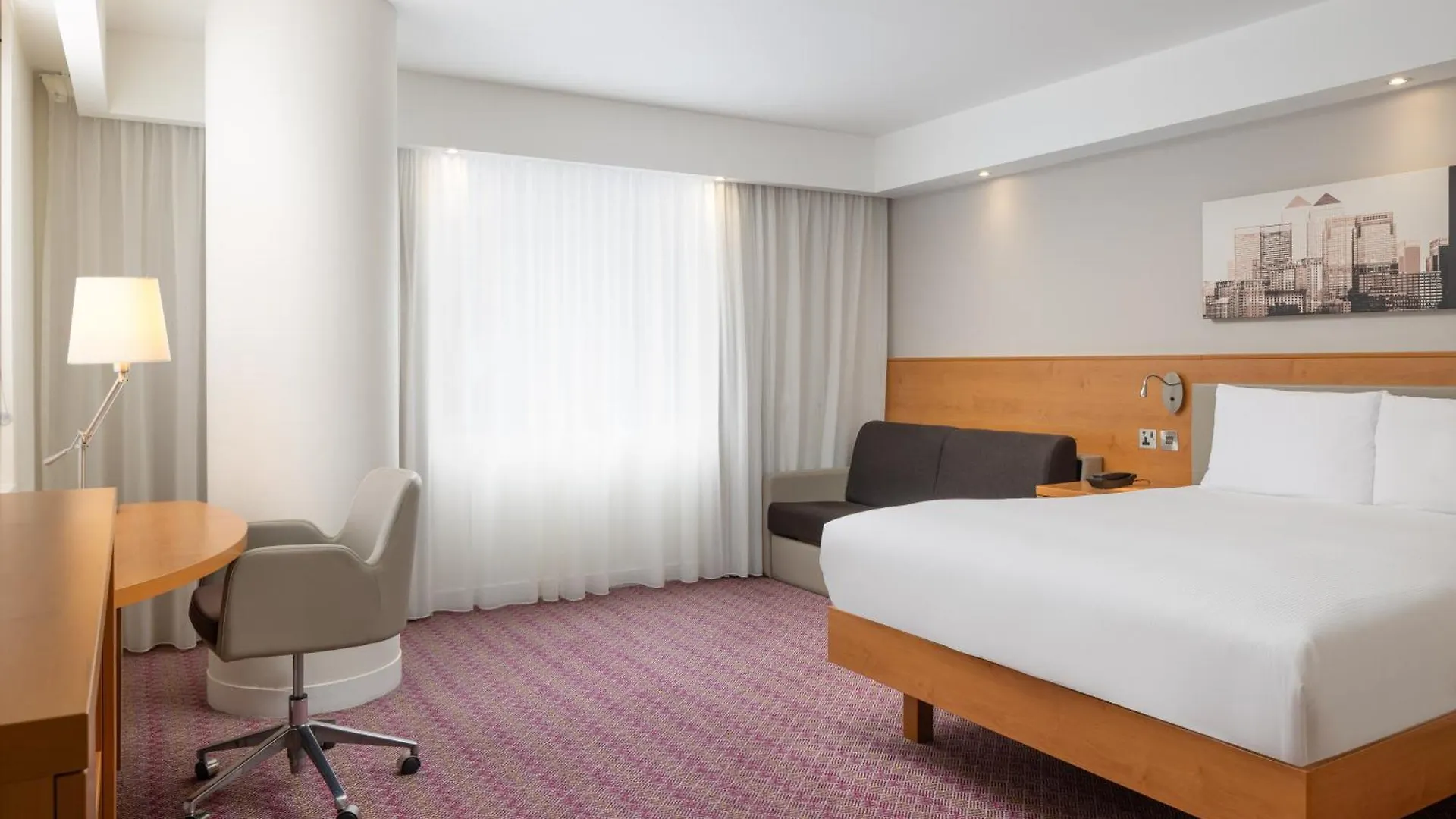 Hampton By Hilton London Gatwick Airport Hotel Horley