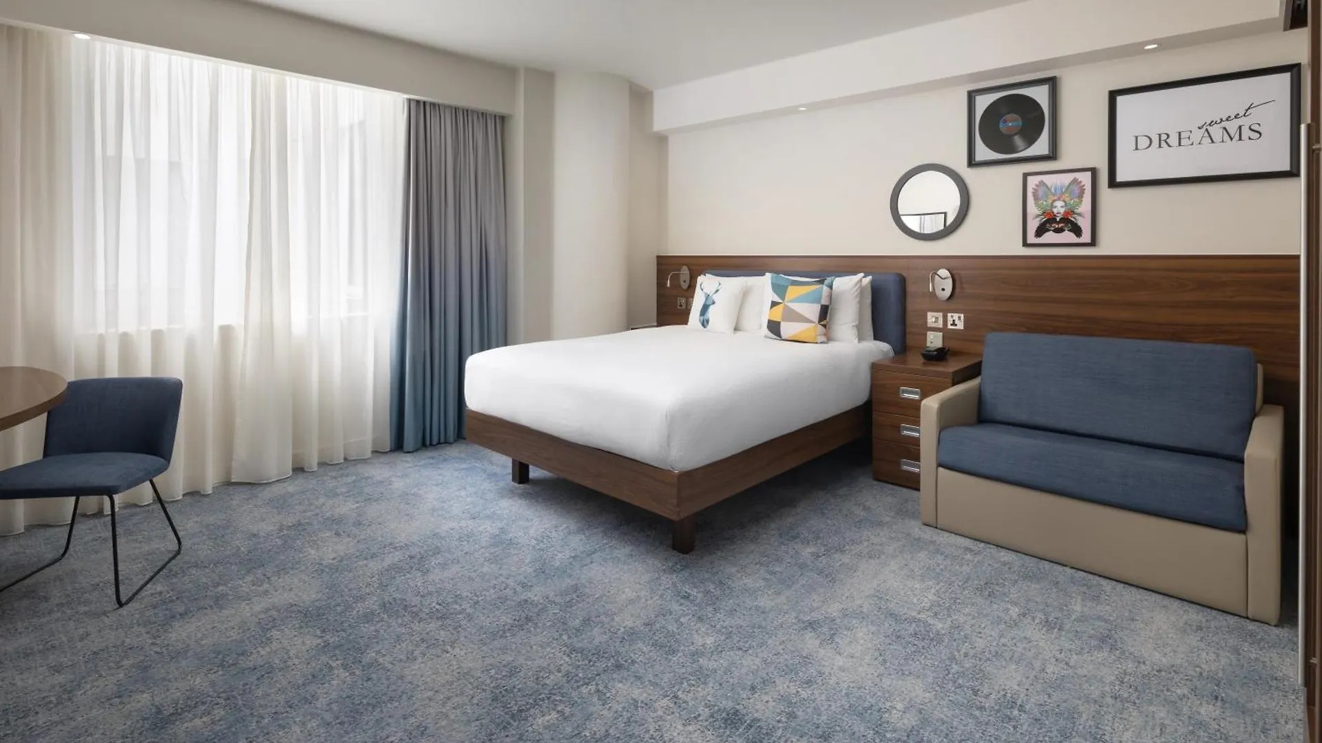 Hampton By Hilton London Gatwick Airport Hotel Horley