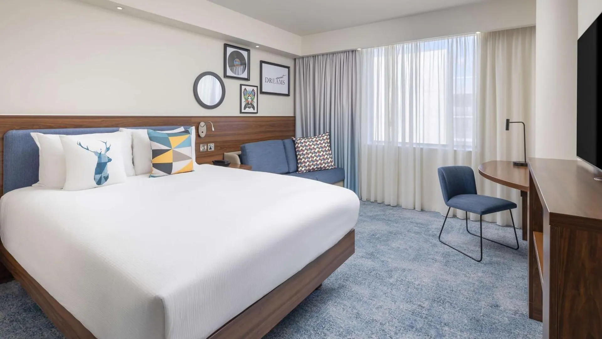 Hampton By Hilton London Gatwick Airport Hotel Horley