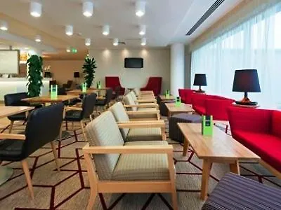 Hampton By Hilton London Gatwick Airport Hotel Horley 3*,